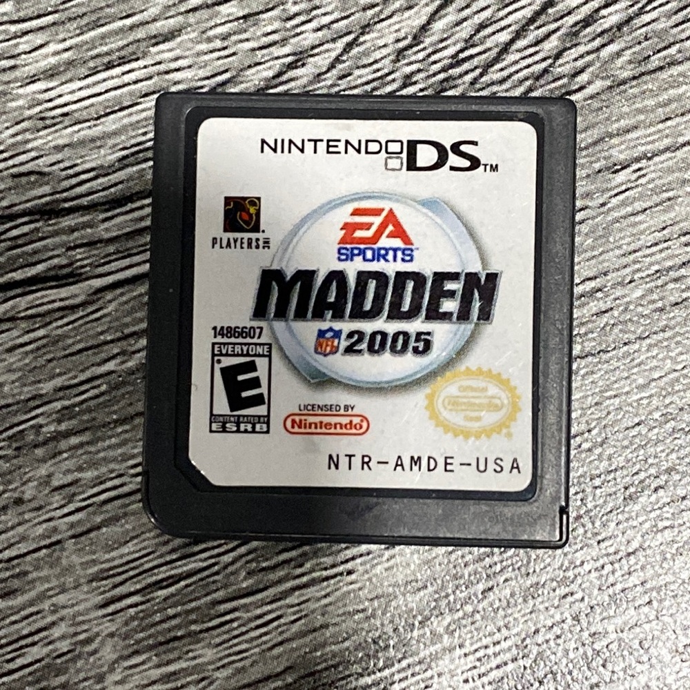 Madden NFL 2005 - Nintendo DS Game